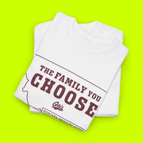 Grizzlies The Family You Choose Shirt Close-up