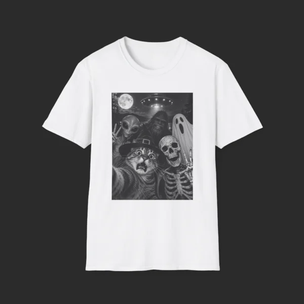 Halloween Cat Selfie With Skeleton Alien Bigfoot Ghost UFO Tee